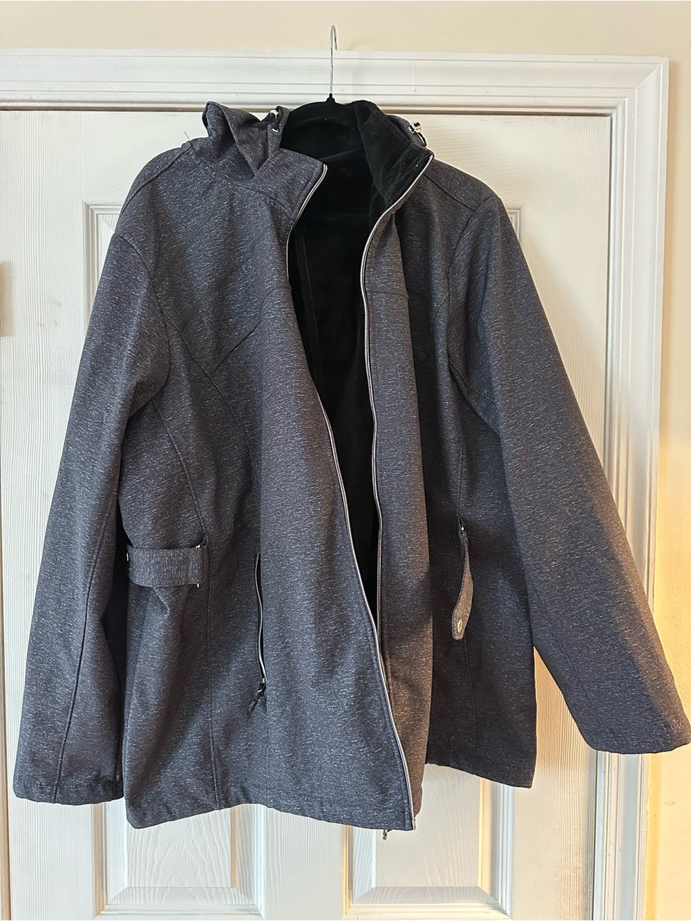 ZeroXposur women's dark gray insulated jacket with hood